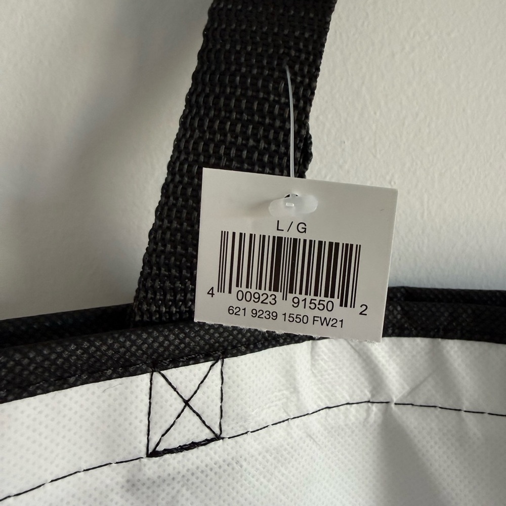 Collectible Hudson’s Bay White Tote Bag - Picture 5 of 5